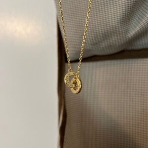 Interlocking Open Circle Pendant Necklace